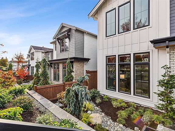 2nd image of 215 8th Avenue W