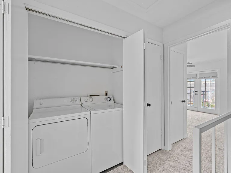 6111 Beverly Hill St #39 — Photo 28