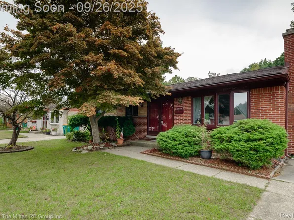 38119 Walnut St, Romulus, MI 48174