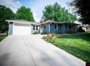 1151 7th Ave SW, Faribault, MN 55021