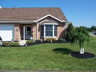 2nd image of 422 Moss Spring Ave