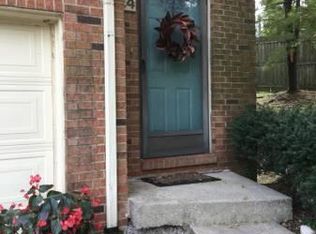 1024 Lakefront Dr, Lexington, KY 40517