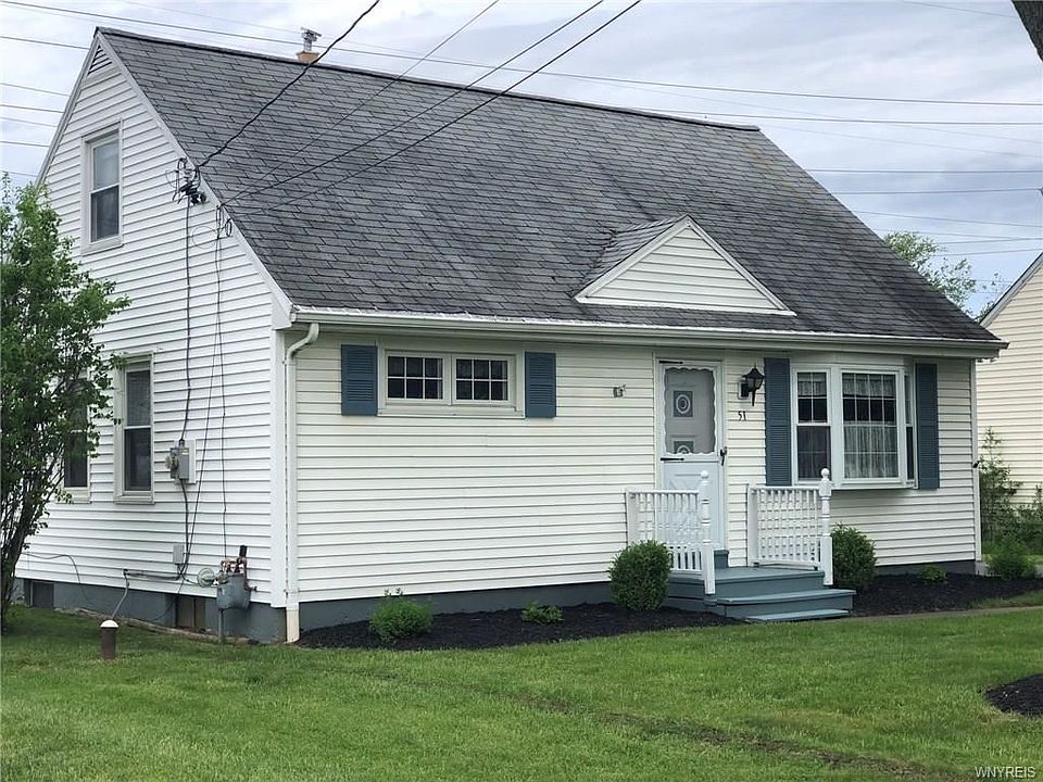 1st image of 51 Iroquois Dr