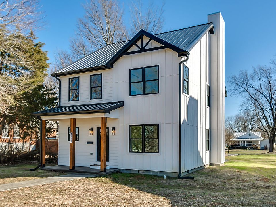 211A S Park St W, Hohenwald, TN 38462 MLS 2487126 Zillow