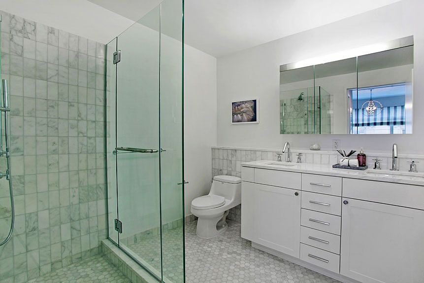 2nd image of 75 Clinton St APT 3D