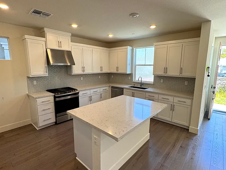 9755 Pontoon Way — Photo 8