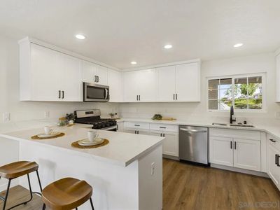 1066 Fulton Rd, San Marcos, CA, 92069