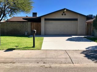 8813 N 55th Dr, Glendale, AZ 85302