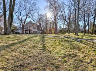 6 Westview Ln, Norwalk, CT 06854