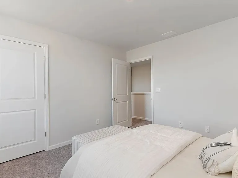 3319 Moss Bridge Ln — Photo 15