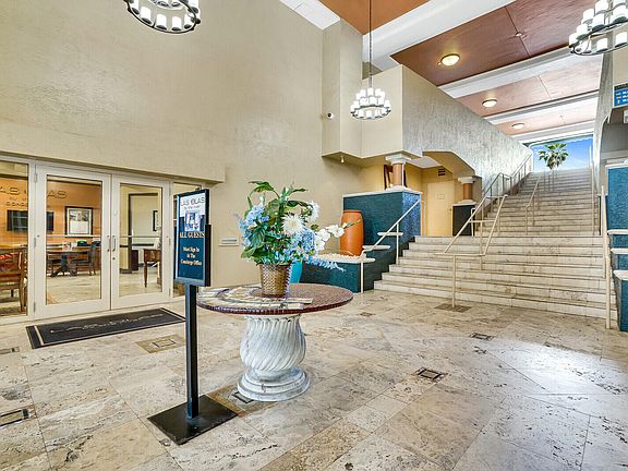 3rd image of 520 SE 5th Avenue #1402
