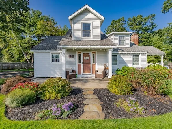 100 Park Dr, Westfield, MA 01085