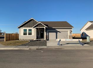 507 E Legacy Ave, Hermiston, OR 97838