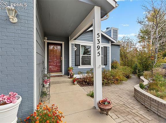4th image of 5395 Astronomy Ct