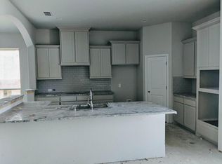 721 Wilmington Ln, Savannah, TX 76227