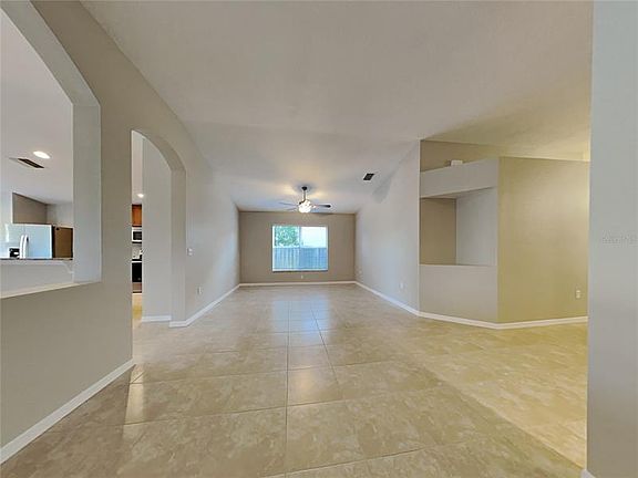 3rd image of 24835 Siena Dr