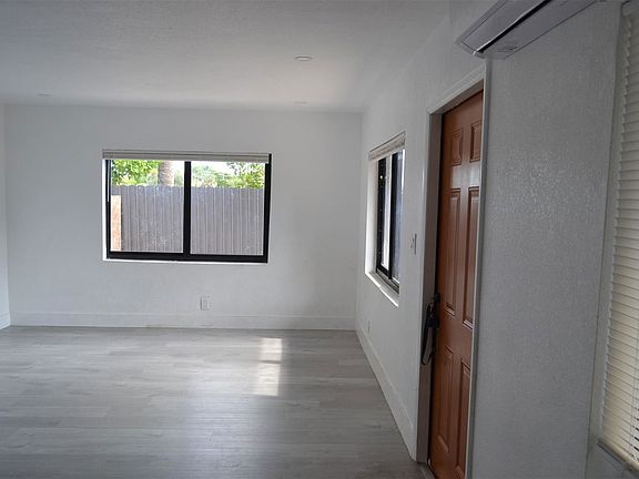 2nd image of 920 NW 8th Ave #920
