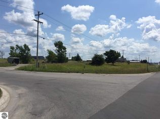 876 N Us Highway 31 S, Traverse City, MI 49685