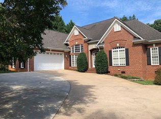 111 Ridgecrest Dr #1, Cherryville, NC 28021