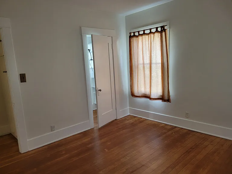 465 Harrison Ave — Photo 18