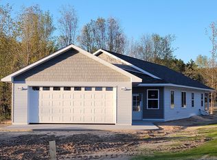 297 Cayo Dr, Buckley, MI 49620