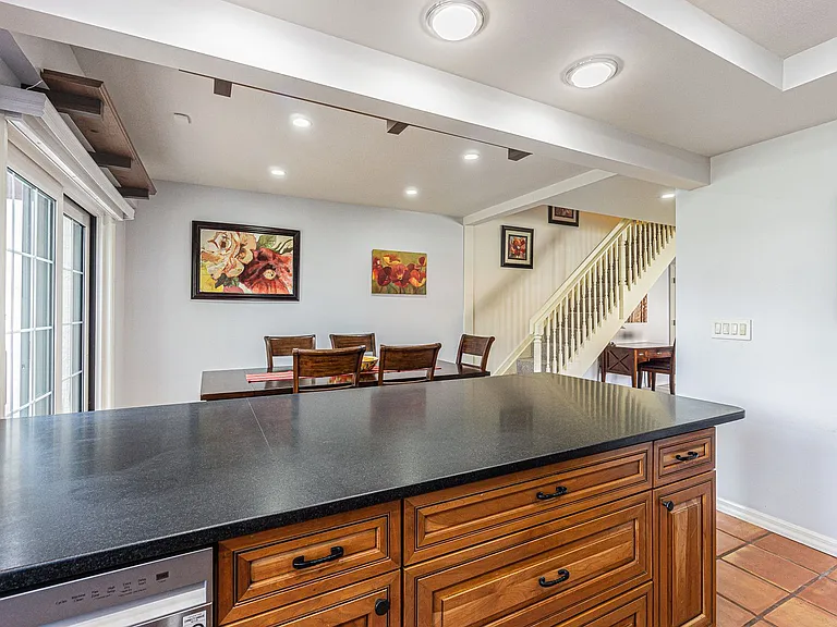 5427 Villa Deste Ct — Photo 10