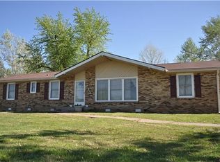 204 Cunningham Ln, Clarksville, TN 37042