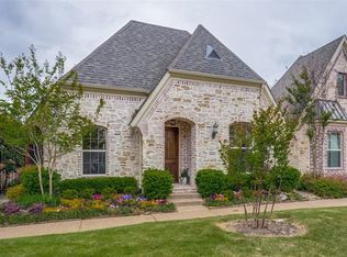 18411 Hemington Ct, Dallas, TX 75252