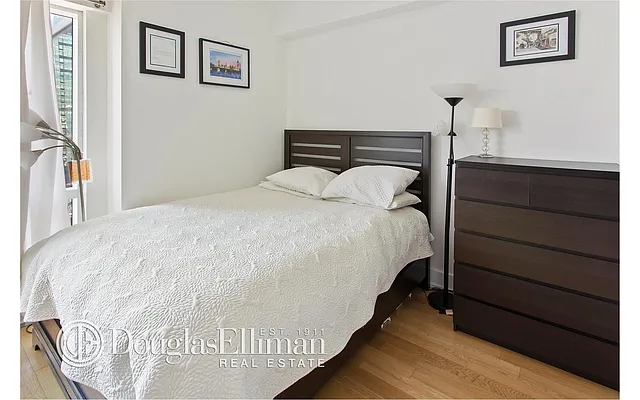 Rented by Douglas Elliman | media 18