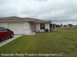 4404 24th St SW, Lehigh Acres, FL 33973