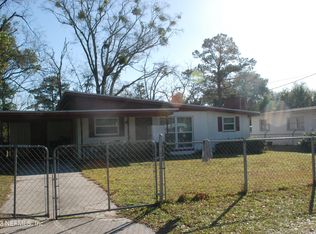 1913 Marquis Dr, Jacksonville, FL 32210