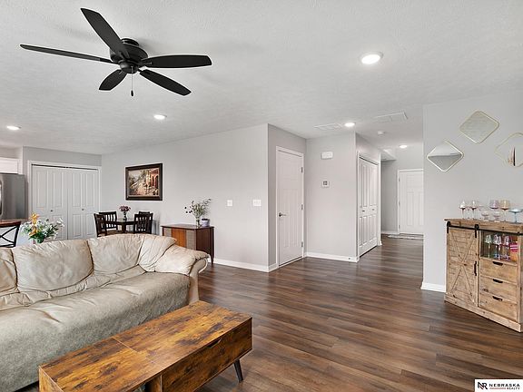 4th image of 4721 N 35th St