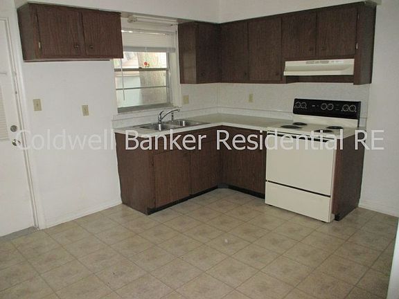 3rd image of 3246 S Polk Ave APT 3