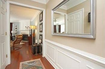 2nd image of 7019 Metropolitan Pl #303