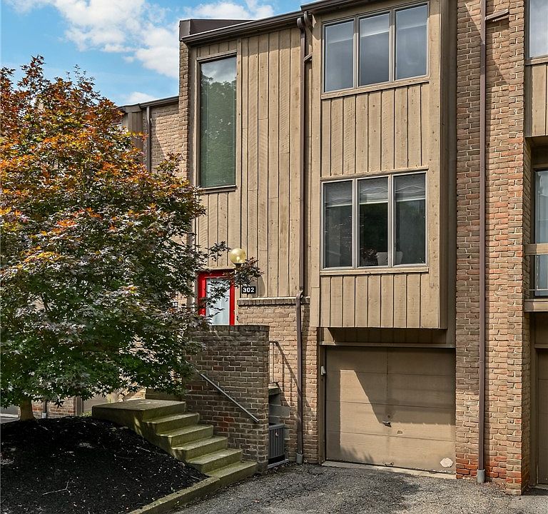 1st image of 302 Elm Ct