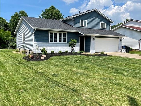2nd image of 520 Appleseed Dr