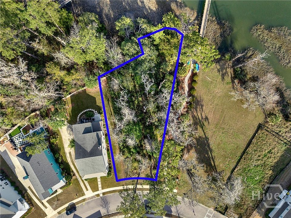 1st image of 147 Bluffside Circle
