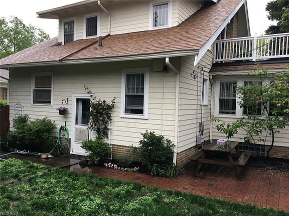 3rd image of 17731 Indianola Dr