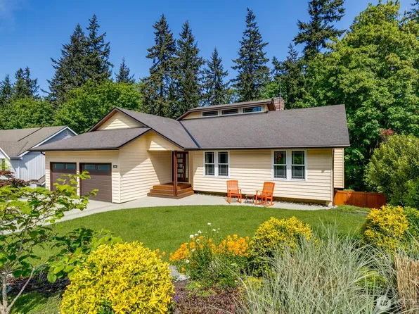 7280 44th Place W, Mukilteo, WA 98275