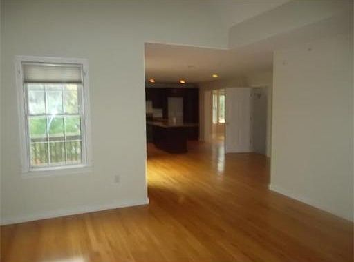 4th image of 48 Cocasset St Unit A