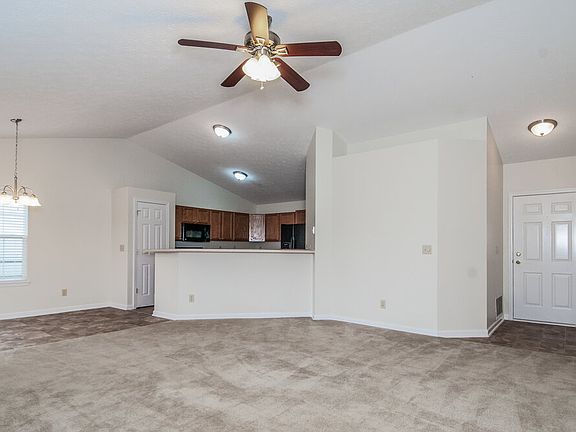 2nd image of 7591 Monterey Cir
