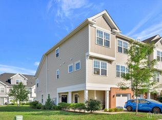 801 Greenland Sq, Highland Park, NJ 08904
