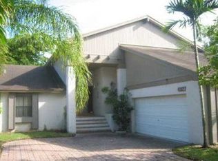 4927 SW 148th Pl, Miami, FL 33185