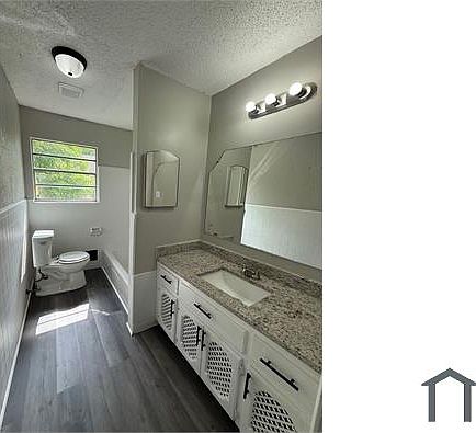 5th image of 3720 Howard Ave SW