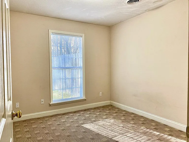 303 Road 1001 — Photo 21