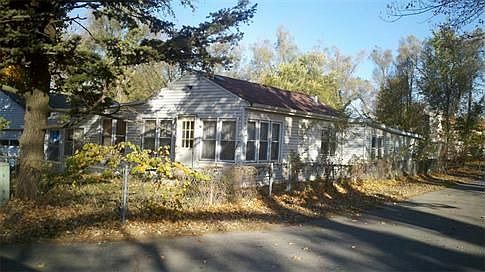 2nd image of 5590 SE 66th Pl