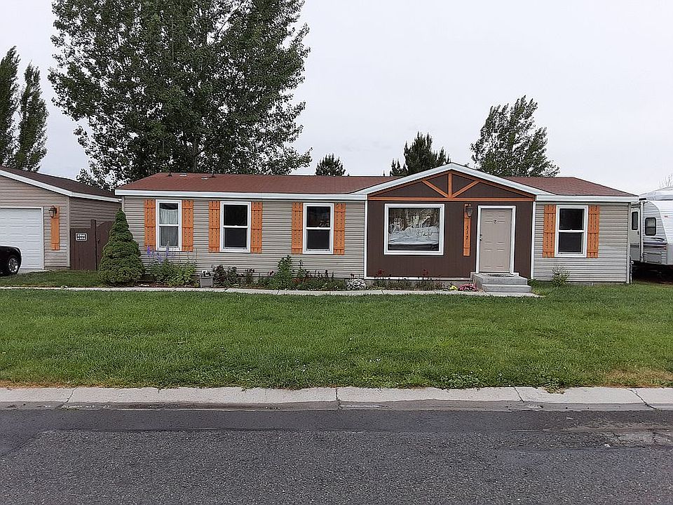 1st image of 512 Golden Spur Dr
