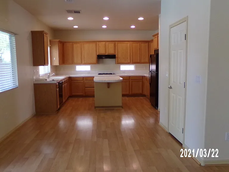 784 San Jacoma Pl — Photo 5