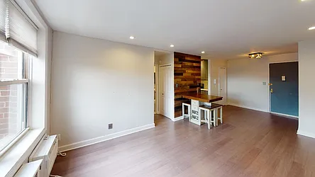 Rented by Metro Garden Realty NYC