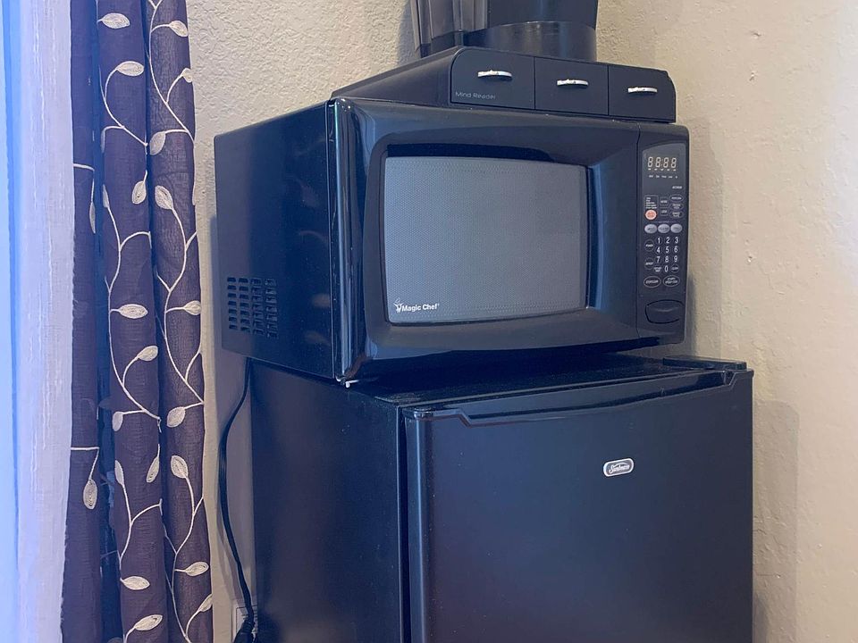 1st image of 2081 Sheraton Dr #4